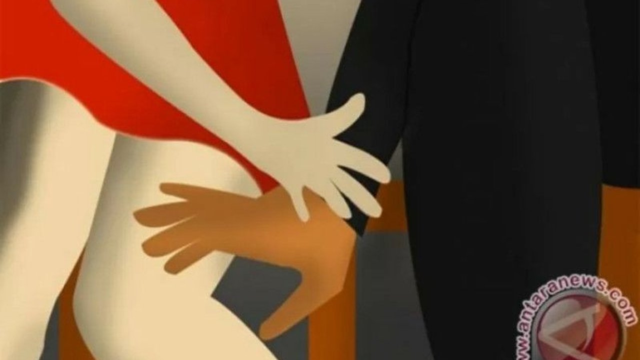 PT Transportasi Jakarta (Transjakarta) meningkatkan pengawasan secara intensif dan pemantauan CCTV untuk mencegah terulangnya kejadian asusila di layanan bus, memastikan keamanan dan kenyamanan penumpang.