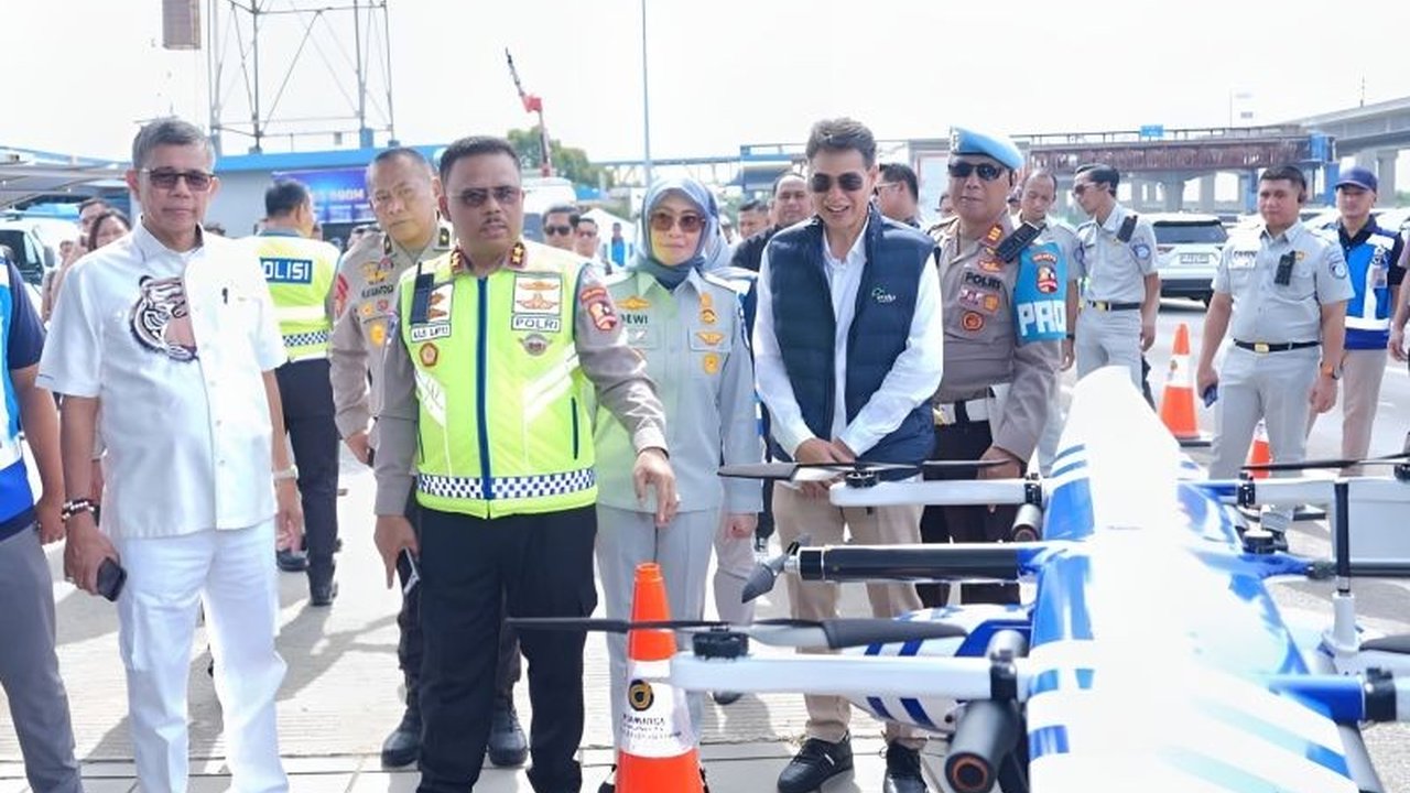 Kakorlantas menginstruksikan jajaran untuk mengawasi ketat kesiapan armada transportasi umum jelang Idul Fitri 2026 demi menjamin keselamatan dan kenyamanan pemudik.