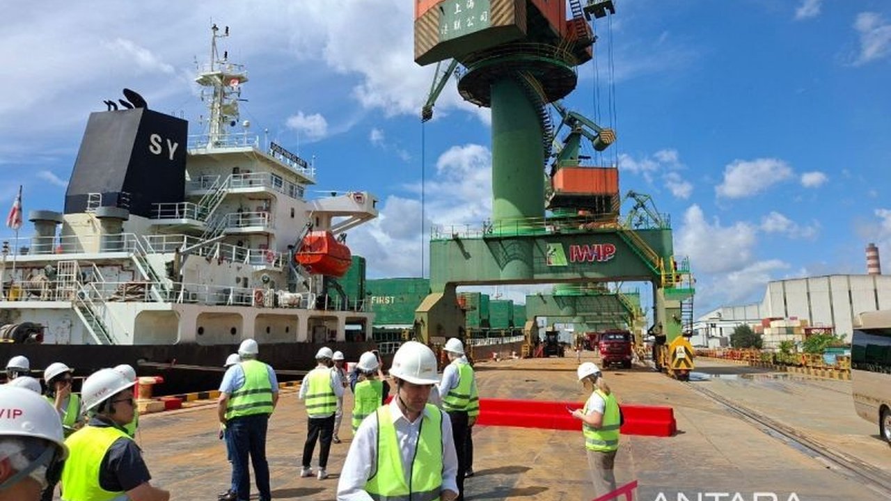 Indonesia Weda Bay Industrial Park (IWIP) resmi menjadi kawasan percontohan nikel berkelanjutan, hasil kemitraan strategis antara Tsingshan Holding Group dan UNIDO, mendorong standar ESG di industri nikel global.