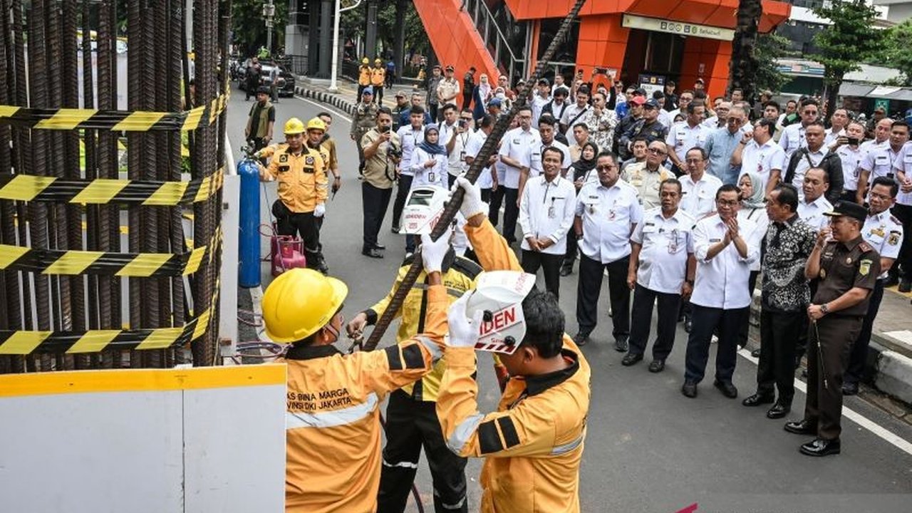 Komisi D DPRD DKI Jakarta menyepakati dan mendukung penuh langkah Pemerintah Provinsi DKI Jakarta untuk melakukan pembongkaran tiang monorel di Jalan Rasuna Said, sebagai bagian dari penataan kawasan yang lebih luas.