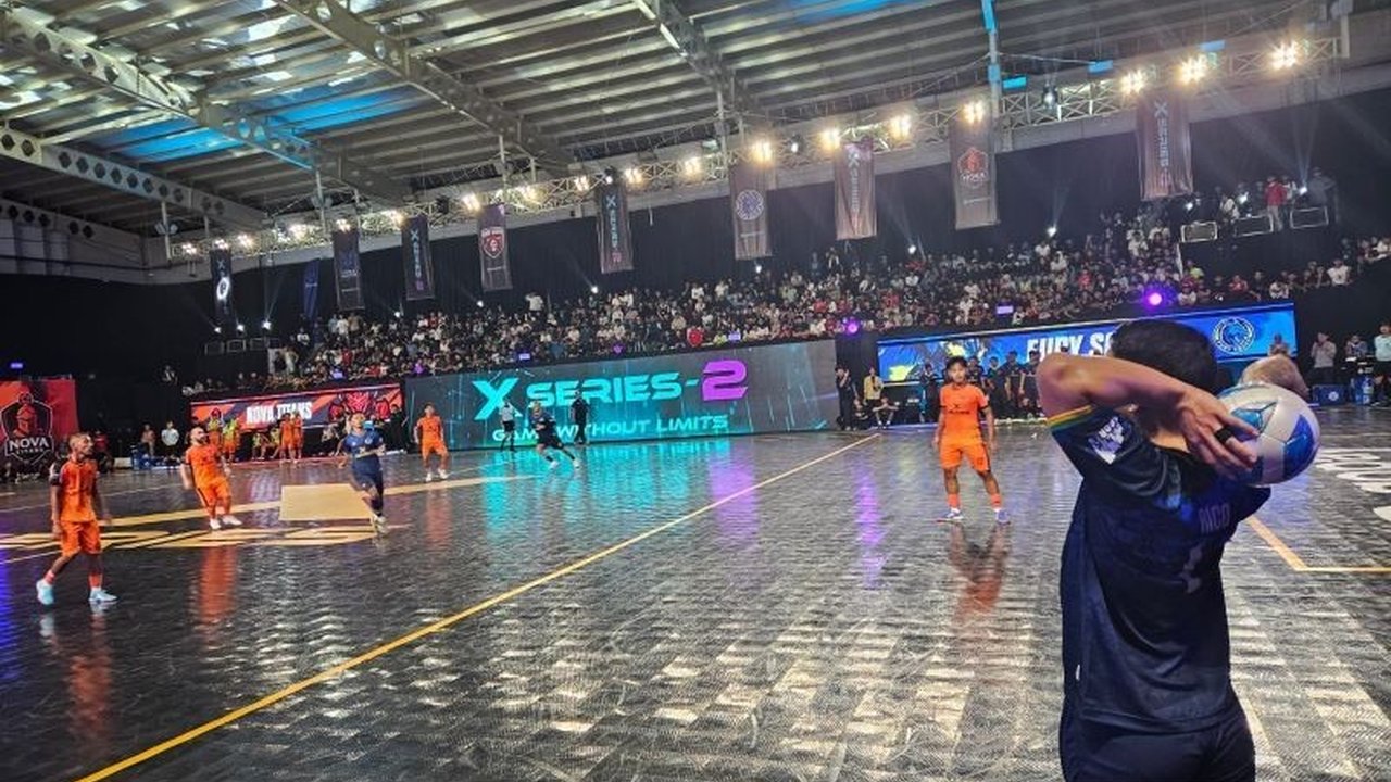 Tim Nova Titans akan menghadapi Grim Reaper dalam pertandingan puncak Final X-Series 2, mempertemukan legenda futsal Ricardinho dan Falcao dalam laga seru di GOR UNJ. Siapa yang akan keluar sebagai juara?