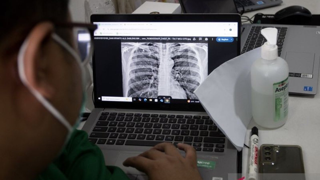 Dokter spesialis anak mengingatkan batuk berkepanjangan dan penurunan berat badan merupakan Gejala Awal TBC pada anak maupun dewasa yang memerlukan perhatian serius.