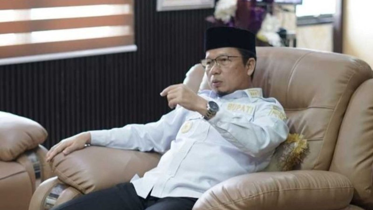 Bupati Bangka Tengah Algafry Rahman menegaskan penetapan Wilayah Pertambangan Rakyat (WPR) memberikan kepastian hukum bagi penambang, sekaligus menertibkan aktivitas pertambangan dan mengurangi praktik ilegal.