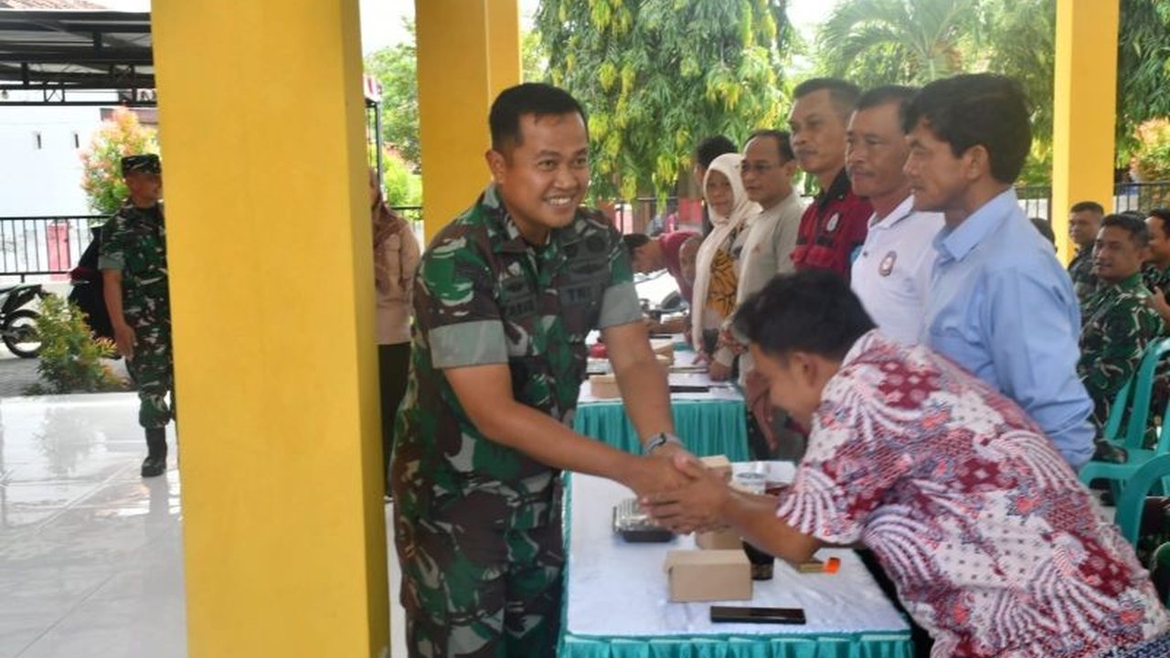 Komandan Kodim 0802/Ponorogo Letkol Arh. Farauk Saputra mengajak seluruh desa untuk menyukseskan program Koperasi Merah Putih Ponorogo. Program strategis ini diharapkan mampu memperkuat ekonomi desa dan meningkatkan kesejahteraan masyarakat.