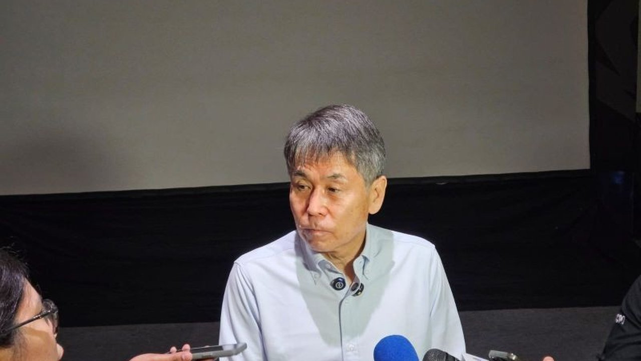 Ketua Komite Wasit PSSI, Yoshimi Ogawa, memastikan kehadiran kembali wasit asing di putaran kedua Super League 2025/2026, menegaskan komitmen menjaga kualitas pertandingan meski percaya pada wasit lokal.