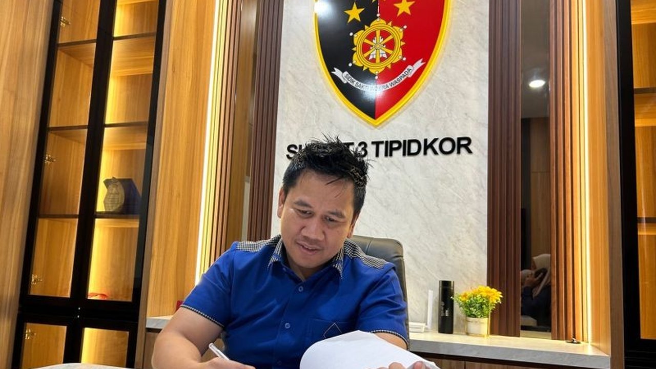 Polda Kepri tengah mendalami laporan dugaan Korupsi BPJS Kesehatan Fiktif di Tanjungpinang, melibatkan klaim fiktif di sebuah klinik dan meminta keterangan dari Kepala Dinas Kesehatan setempat.