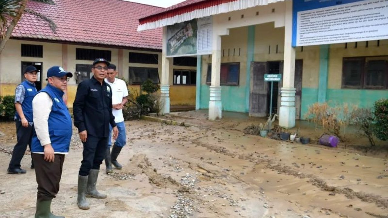 Kebijakan **akselerasi BOSP Aceh** terbukti vital bagi sekolah-sekolah yang dilanda bencana. Dana ini mempercepat pemulihan sarana prasarana, memastikan kegiatan belajar mengajar kembali optimal dan membangkitkan semangat siswa.