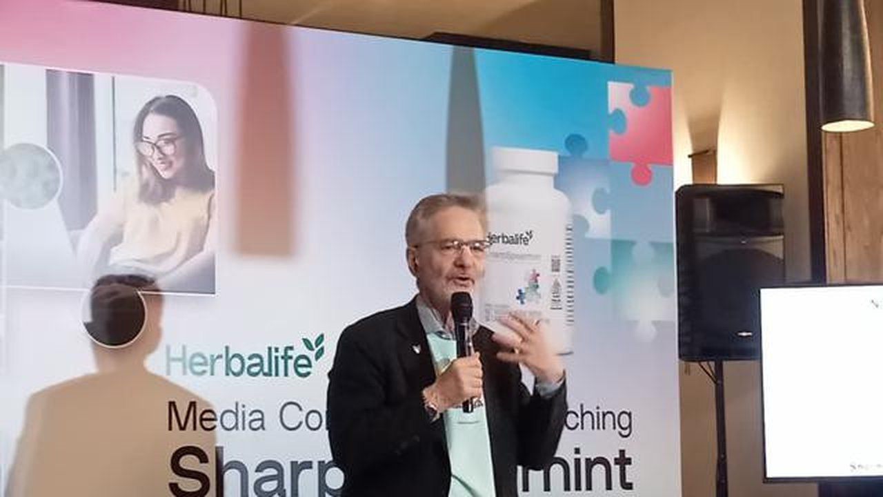 Dr Gary Small menjelaskan 5 brain food yang bisa diterapkan dalam kehidupan sehari-hari untuk menjaga kesehatan otak.