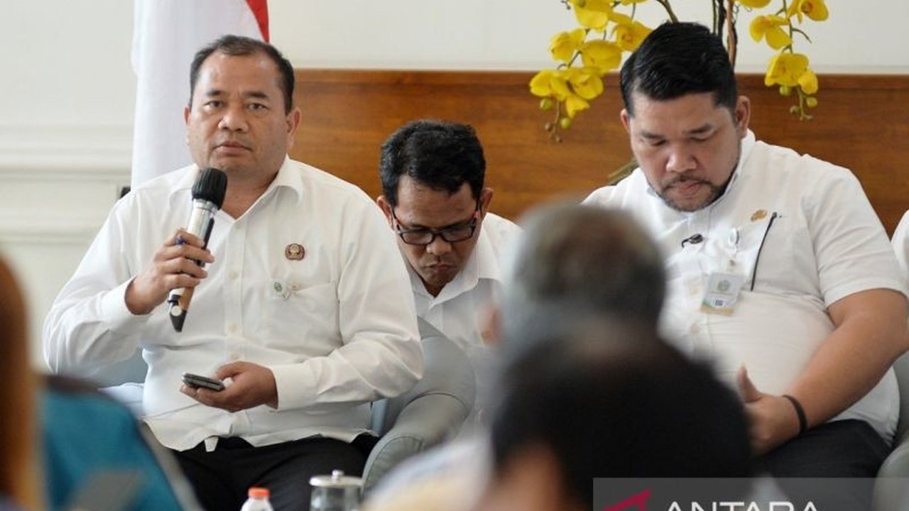 Pemerintah Provinsi Sumut menjamin stabilitas harga bahan pokok menjelang Ramadhan 1447 Hijriah, didukung surplus pangan dan intervensi program Jaskop untuk menjaga ketersediaan.