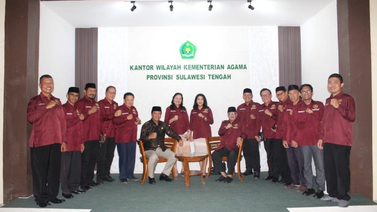 Forum Kerukunan Umat Beragama (FKUB) Sulawesi Tengah bertekad menjadikan provinsi ini sebagai rujukan nasional dalam hal kerukunan di Sulawesi Tengah, dengan target indeks toleransi yang lebih tinggi dan membersihkan stigma negatif.