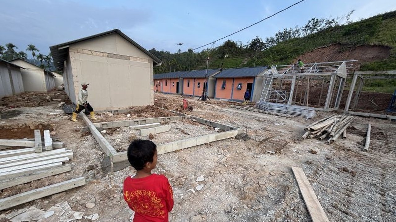 Pembangunan Huntara Tapanuli Utara untuk korban longsor di Desa Sibalanga Julu dikebut pengembang, ditargetkan selesai akhir Januari 2026 agar segera dapat dihuni warga.