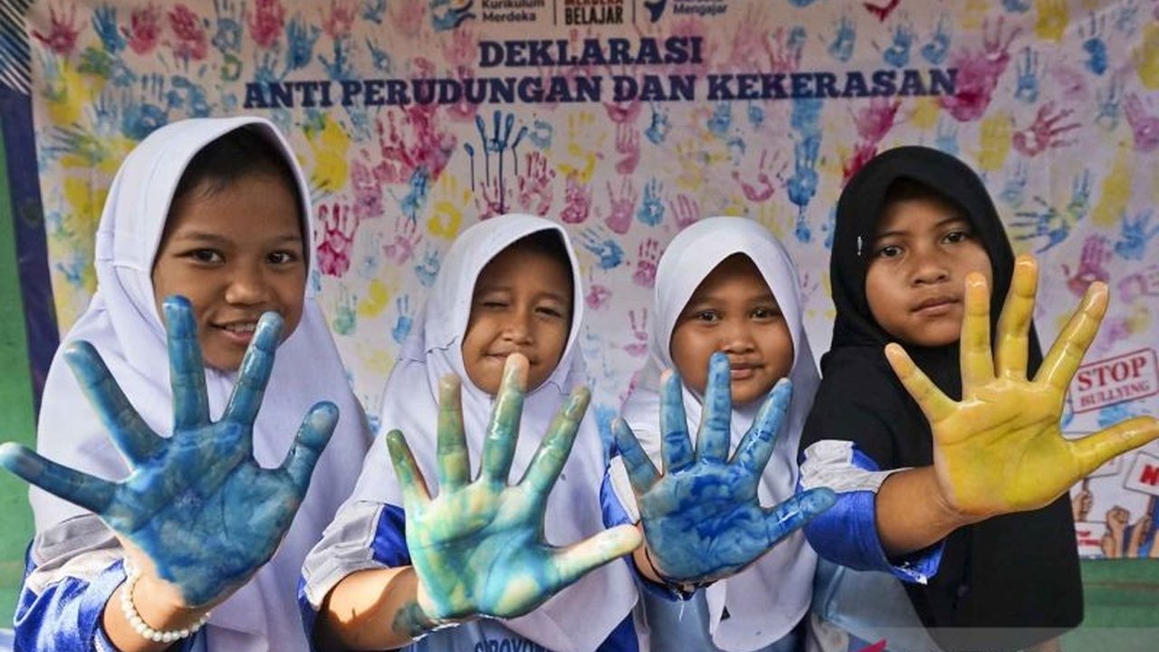 Peningkatan kemampuan komunikasi anak menjadi kunci utama dalam upaya pencegahan perundungan, mendorong anak berani menyuarakan haknya dan membangun kepercayaan diri.