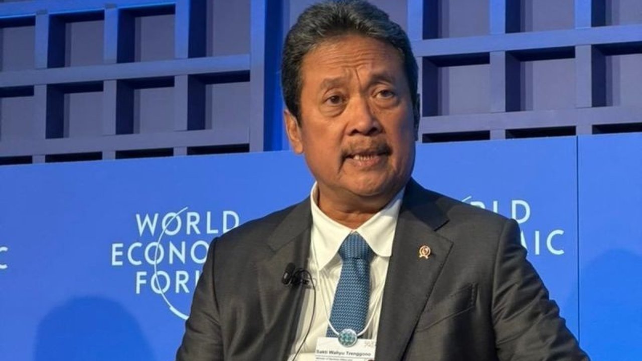 Indonesia menyerukan aksi global untuk memulihkan ekosistem laut dari perubahan iklim, pencemaran, hingga penangkapan ikan ilegal di WEF Davos. Temukan strategi Indonesia memimpin penyelamatan laut dunia.