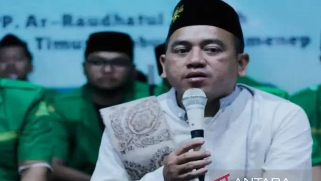 Kantor Kemenag Sumenep dan RRI Sumenep berkolaborasi menghadirkan Siaran Keagamaan Ramadhan 1447 H, bertujuan memperkuat dakwah dan menjangkau masyarakat lebih luas melalui berbagai platform.