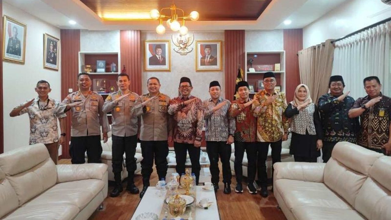 Kantor Wilayah Kementerian Haji dan Umrah Sulawesi Selatan (Kanwil Kemenhaj Sulsel) menjajaki Kerja Sama Haji Sulsel dengan Polda Sulsel untuk memastikan kelancaran operasional ibadah haji 1447 H/2026 M.