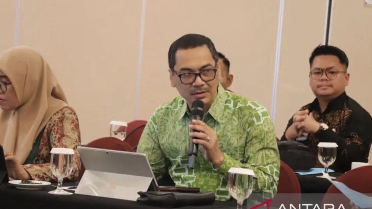 Pemerintah Provinsi Kalimantan Timur berhasil menuntaskan program Internet Gratis Mahakam Ulu, menghubungkan 50 desa di kabupaten termuda itu dengan jaringan internet, wujudkan pemerataan akses informasi di wilayah 3T.