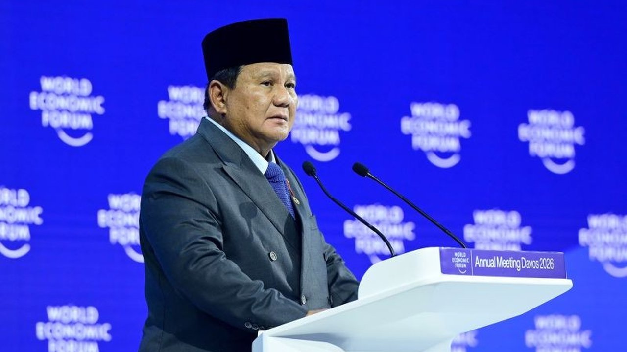 Presiden Prabowo Subianto menegaskan sikap Indonesia di WEF Davos, Swiss, memilih perdamaian global dan stabilitas daripada kekacauan, serta menjadi sahabat bagi semua bangsa. Pernyataan ini disampaikan di hadapan para pemimpin dan investor dunia.