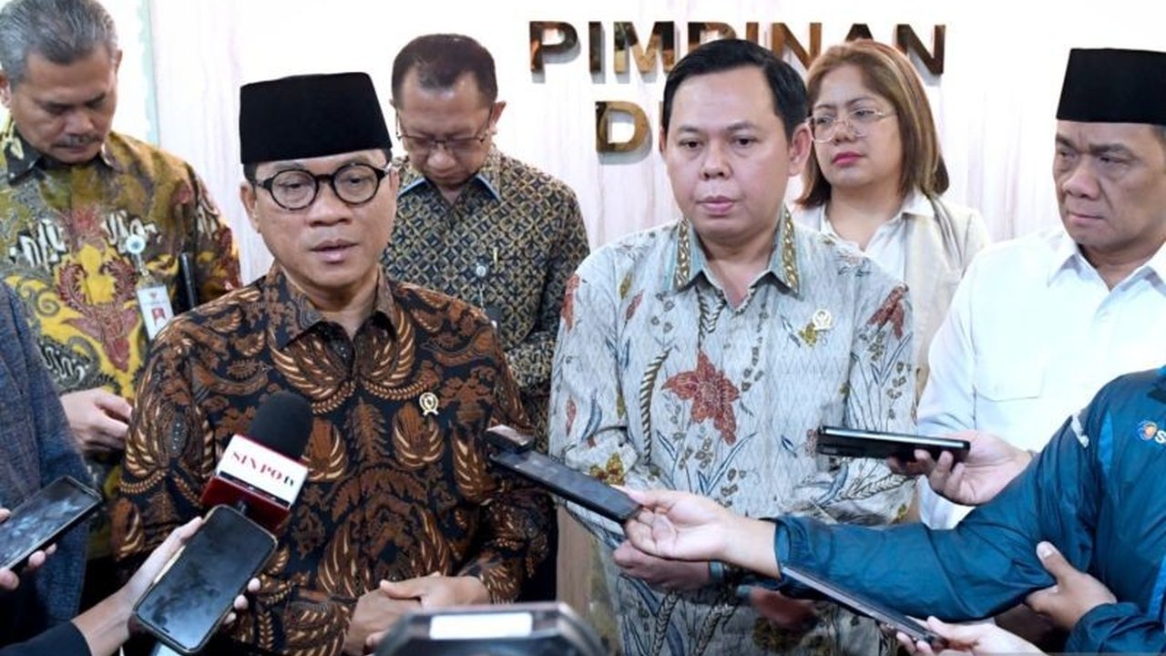 Kementerian Desa, Pembangunan Daerah Tertinggal, dan Transmigrasi (Kemendes PDTT) meminta dukungan penuh dari DPD RI untuk mengatasi berbagai masalah Desa Kawasan Hutan yang menghambat pembangunan dan kesejahteraan warga. Langkah ini krusial untuk memasti