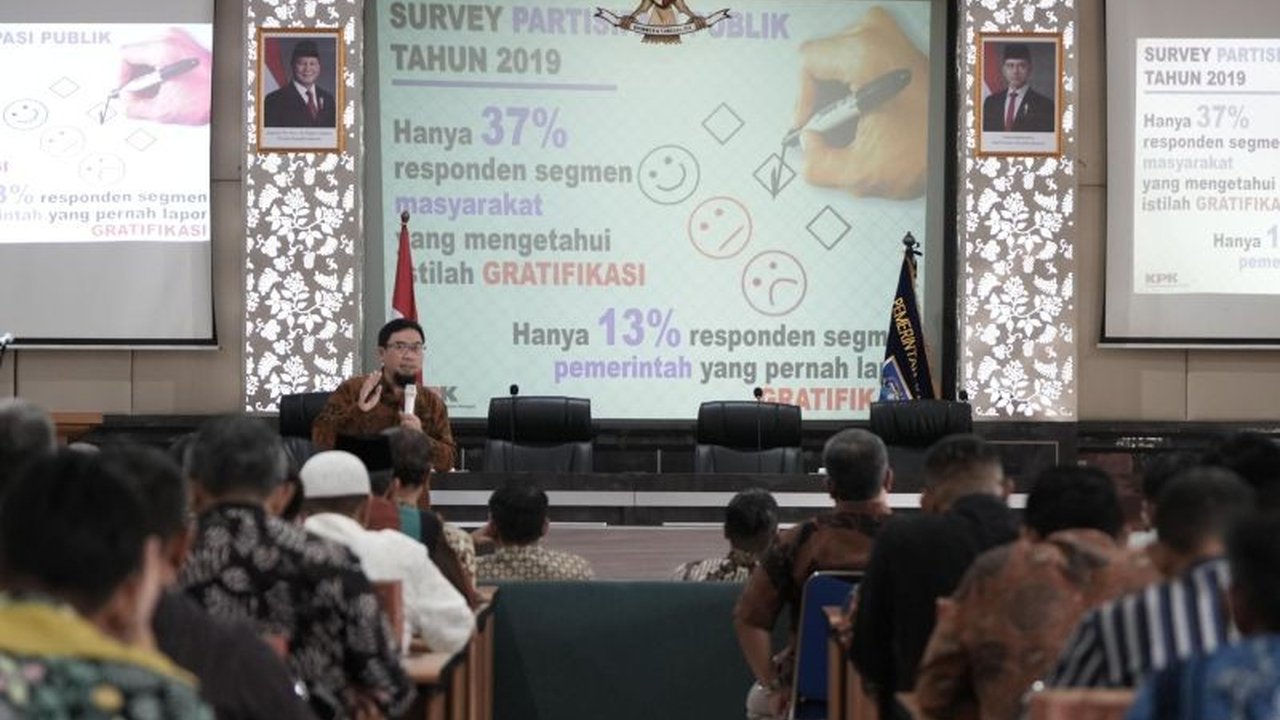 Pemerintah Kabupaten Sleman bersama Komisi Pemberantasan Korupsi (KPK) mengadakan Sosialisasi Antikorupsi bagi kepala Organisasi Perangkat Daerah (OPD) dan anggota DPRD, bertujuan memperkuat komitmen pemerintahan bersih dan berintegritas.