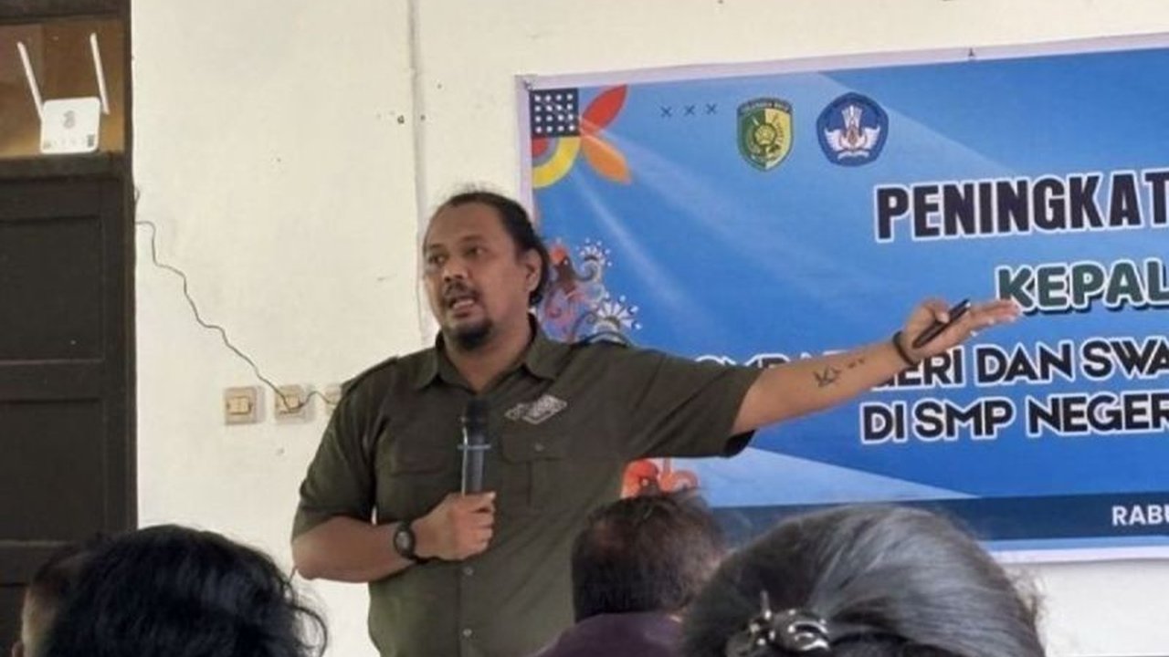 Dinas Pendidikan Palangka Raya bersama Densus 88 Antiteror Polri bersinergi menguatkan pencegahan paham radikal di lingkungan sekolah, menyasar kepala SMP se-Kota Palangka Raya untuk membentengi generasi muda dari intoleransi dan kekerasan.