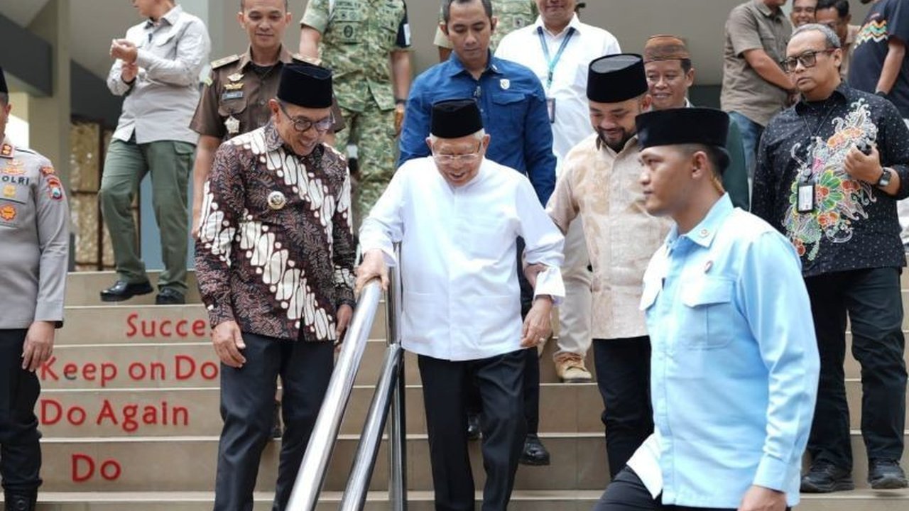 Wakil Presiden Ma'ruf Amin menekankan pentingnya inovasi dan kreativitas dalam pengelolaan potensi alam Kota Batu untuk peningkatan nilai tambah masyarakat, termasuk sektor pariwisata dan kuliner.