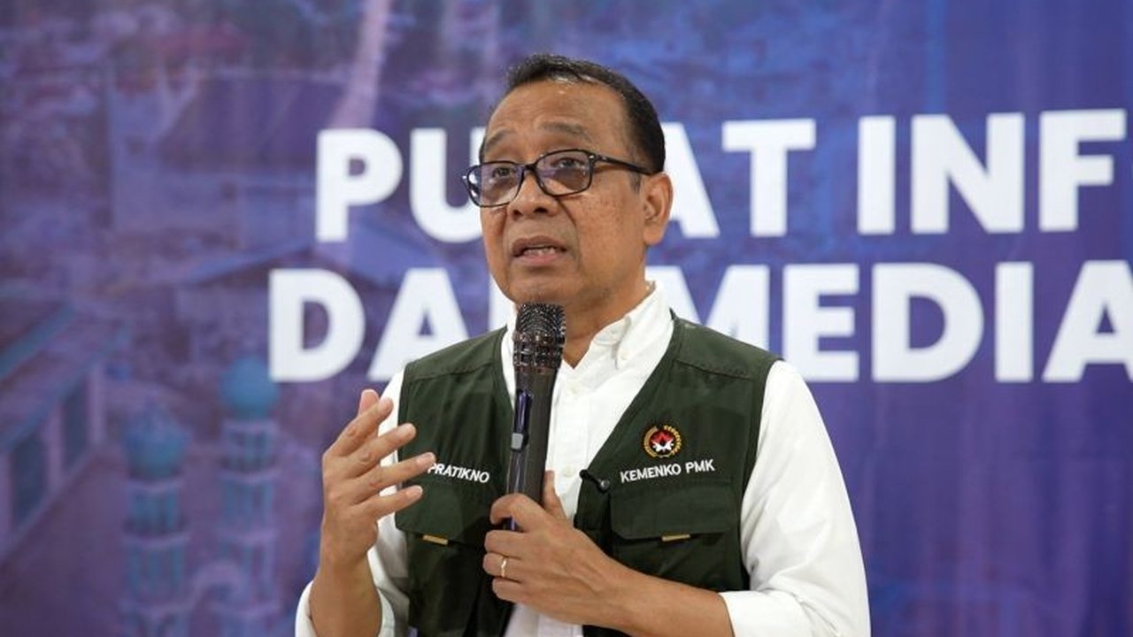 Pemerintah melalui Menko PMK mendesak pemerintah daerah untuk segera mengaktifkan Posko Siaga Bencana Hidrometeorologi menyusul peringatan dini BMKG terkait potensi cuaca ekstrem yang mengancam sejumlah wilayah.
