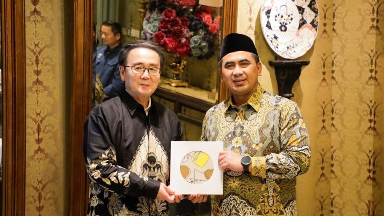 Pemerintah Provinsi Jawa Tengah aktif memperkuat kerja sama dengan Jepang untuk menarik lebih banyak investasi Jepang di Jateng serta meningkatkan penempatan tenaga kerja terampil, menciptakan peluang ekonomi yang signifikan.