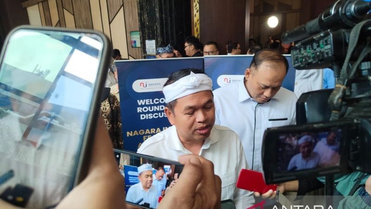 Gubernur Jawa Barat Dedi Mulyadi menyoroti dilema penambang ilegal Bogor yang tewas, di mana mereka dianggap pahlawan keluarga meski aktivitasnya melanggar hukum dan berisiko tinggi.