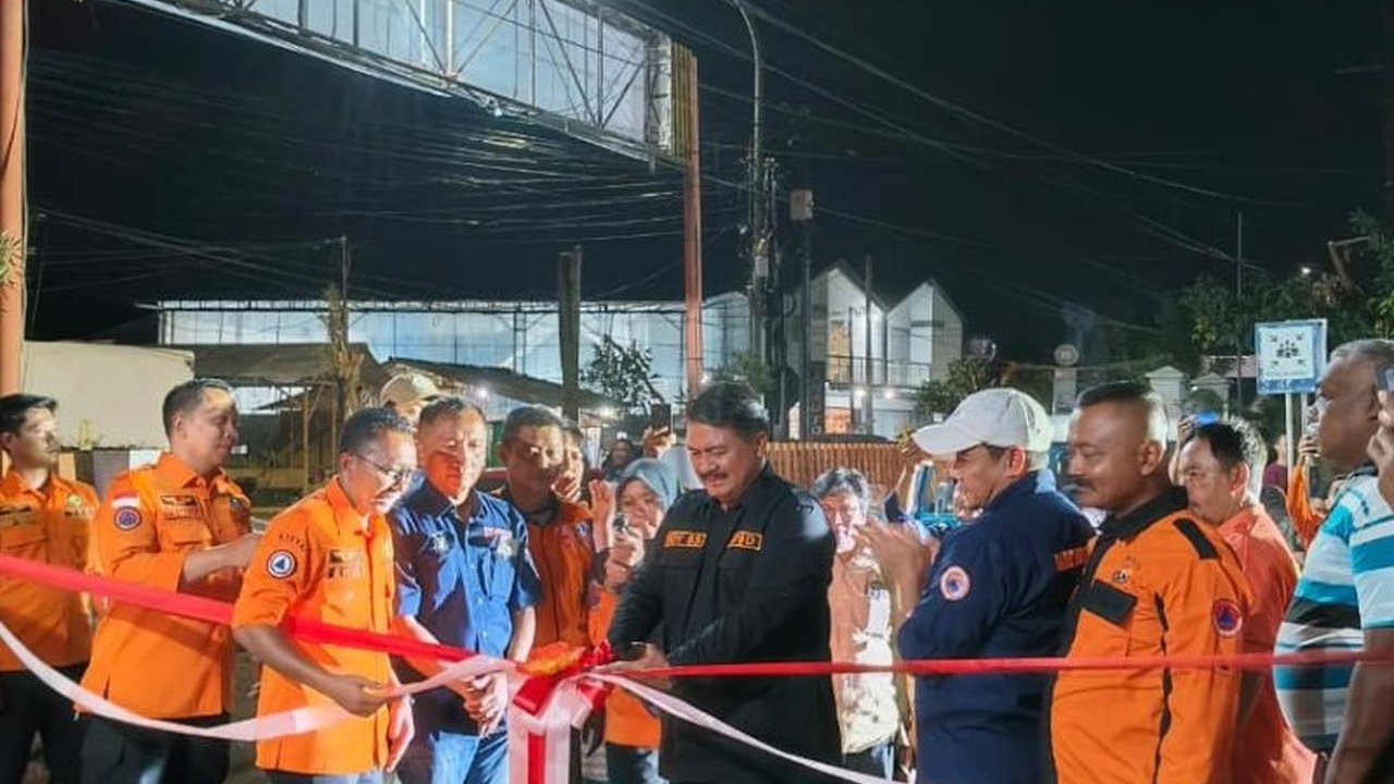 BPBD Jember meresmikan Posko Relawan Siaga Bencana 24 jam untuk mempercepat penanganan bencana hidrometeorologi akibat cuaca ekstrem di wilayah Jember hingga 30 Januari 2026.