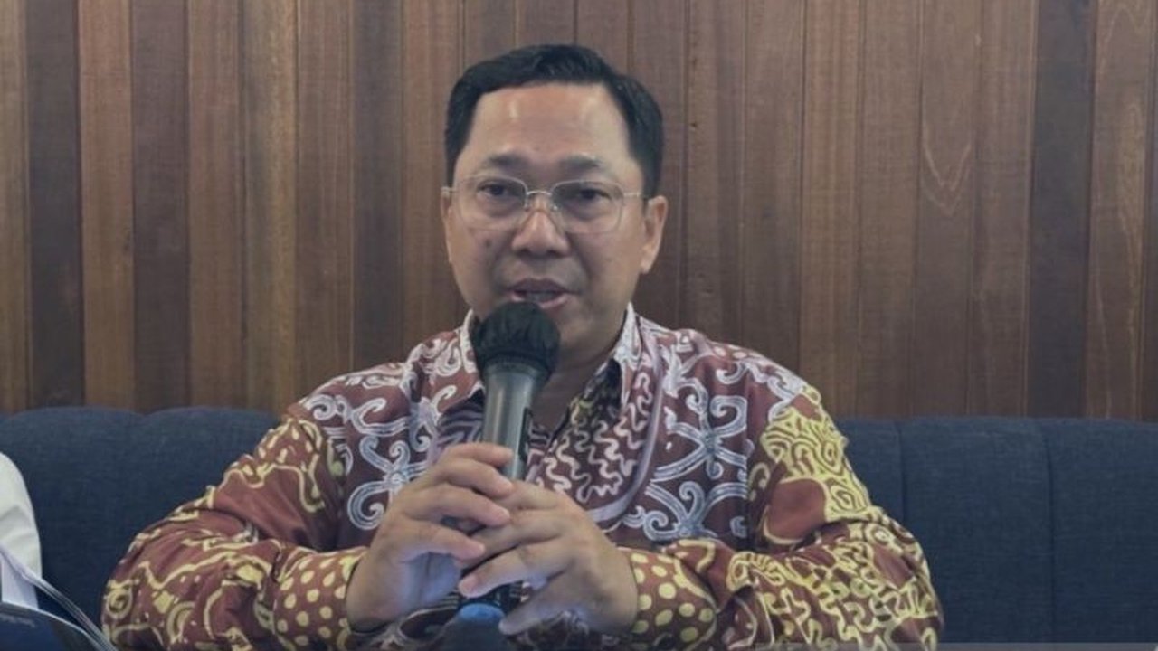 Jumlah pengguna QRIS Kaltim mencapai 841,6 ribu hingga November 2025, menandai lonjakan signifikan dalam adopsi pembayaran digital dan kepercayaan masyarakat terhadap efisiensi transaksi nontunai.