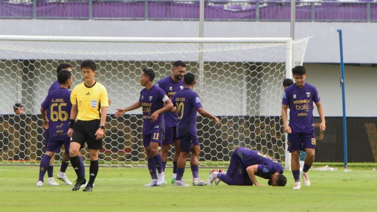 Matheus Alves menjadi pahlawan bagi Persita Tangerang, mencetak gol krusial yang menyelamatkan tim dari kekalahan saat menjamu Bhayangkara FC di BRI Super League. Simak detail pertandingan sengit ini.