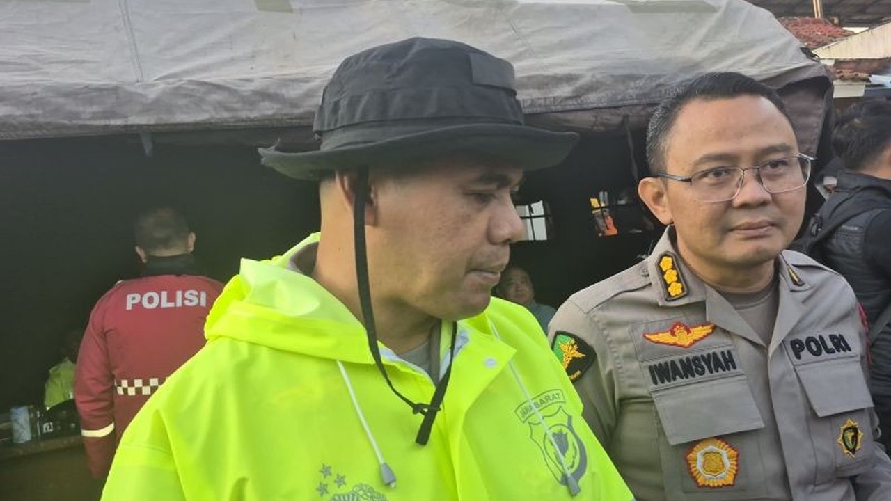 Polda Jabar terus berupaya mengidentifikasi korban longsor Cisarua di tengah kondisi cuaca ekstrem, dengan enam jenazah telah teridentifikasi sementara 71 lainnya masih dilaporkan hilang.