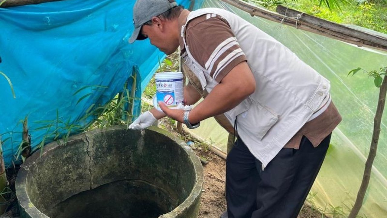Dinas Kesehatan Aceh Utara dan Puskesmas Lapang gencar melakukan upaya Pencegahan DBD Aceh di pos-pos pengungsian pascabanjir untuk melindungi warga dari ancaman demam berdarah dan malaria.