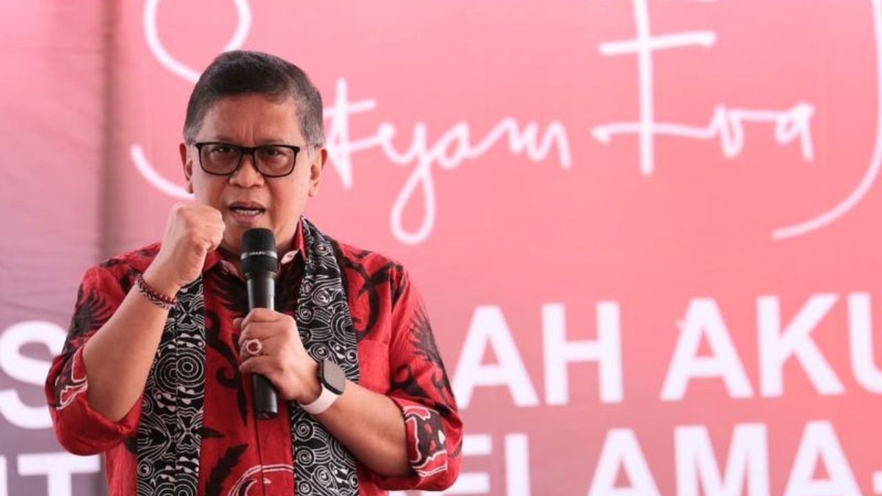 Sekjen PDIP Hasto Kristiyanto menegaskan prinsip **kemanusiaan di atas kalkulasi elektoral** politik saat peresmian klinik di Sukabumi, menunjukkan komitmen partai pada rakyat.