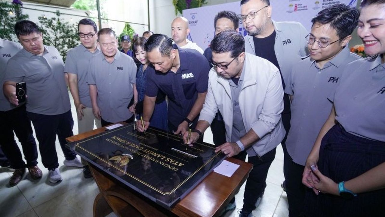Pemerintah dan pelaku usaha bersinergi mempercepat pengembangan sektor ekonomi kreatif (ekraf) melalui penguatan ruang-ruang kreatif, mendorong kolaborasi lintas sektor yang berpotensi besar.
