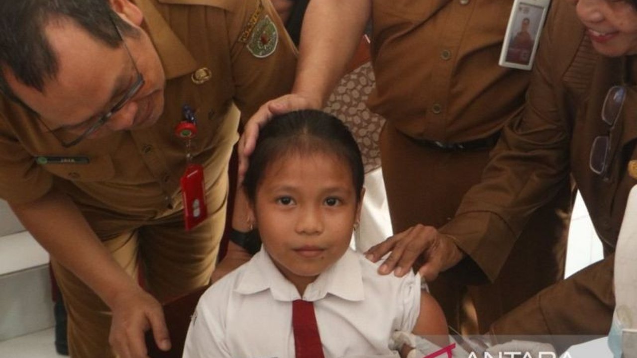 Dinas Kesehatan Kalimantan Timur (Dinkes Kaltim) mendistribusikan 6.170 dosis Vaksin DBD Qdenga ke sejumlah kabupaten/kota, memperkuat upaya pencegahan demam berdarah dan melindungi masyarakat di wilayah tersebut.