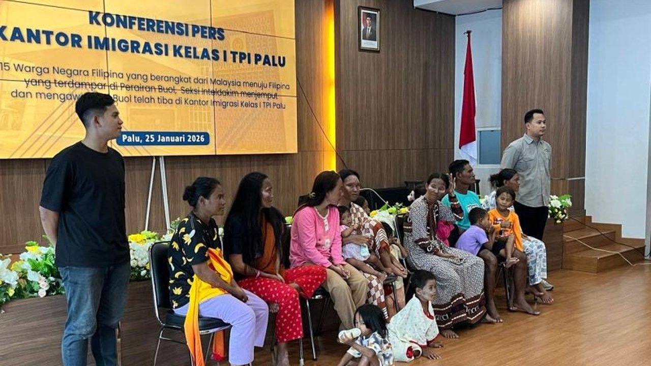 Kantor Imigrasi Kelas I TPI Palu mengkarantina 15 WNA Filipina yang terdampar di perairan Buol. Proses identifikasi dan koordinasi dengan Konsulat Filipina dilakukan sebelum pemulangan ke negara asal.