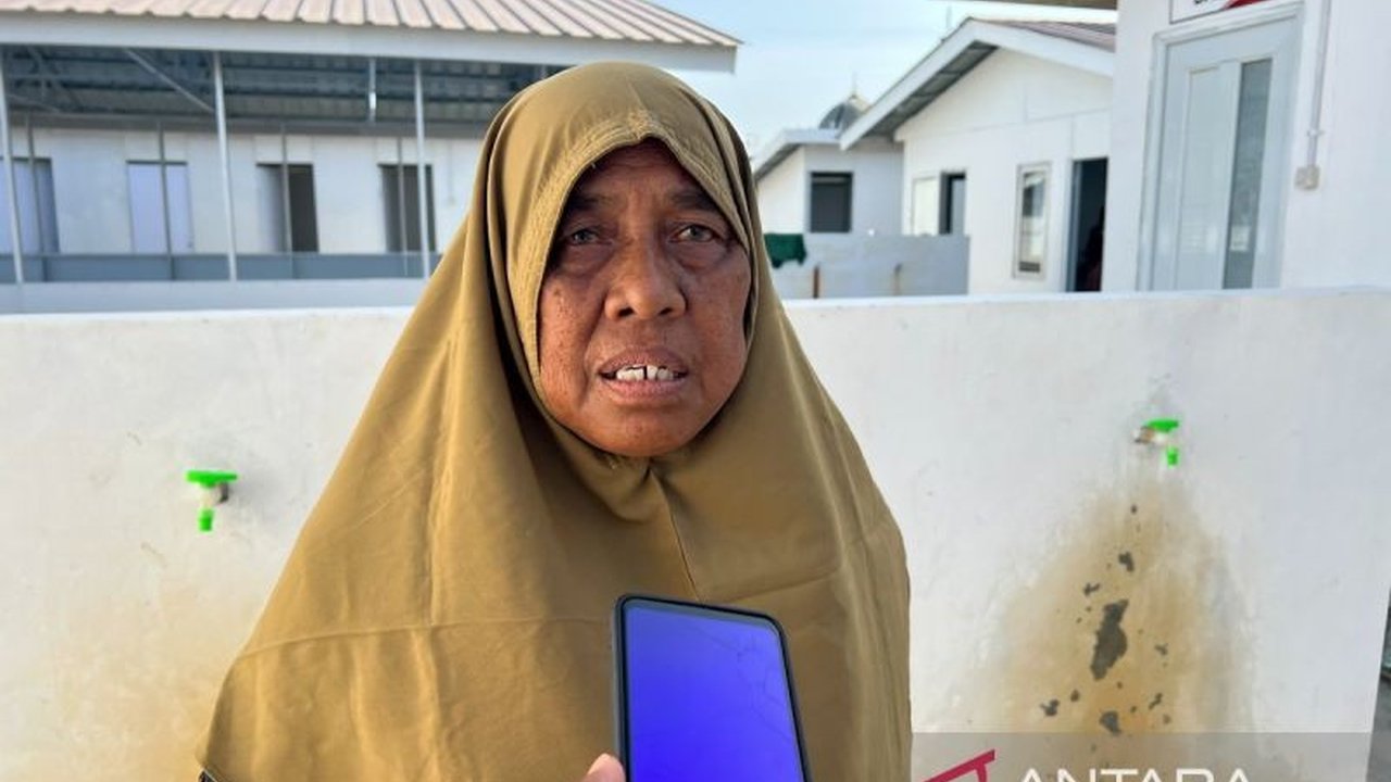 Setelah dua bulan bertahan di tenda pengungsian, warga terdampak banjir di Aceh Tamiang kini bisa bernapas lega menempati hunian sementara (huntara) Danantara, membawa harapan baru untuk menata kembali hidup mereka.