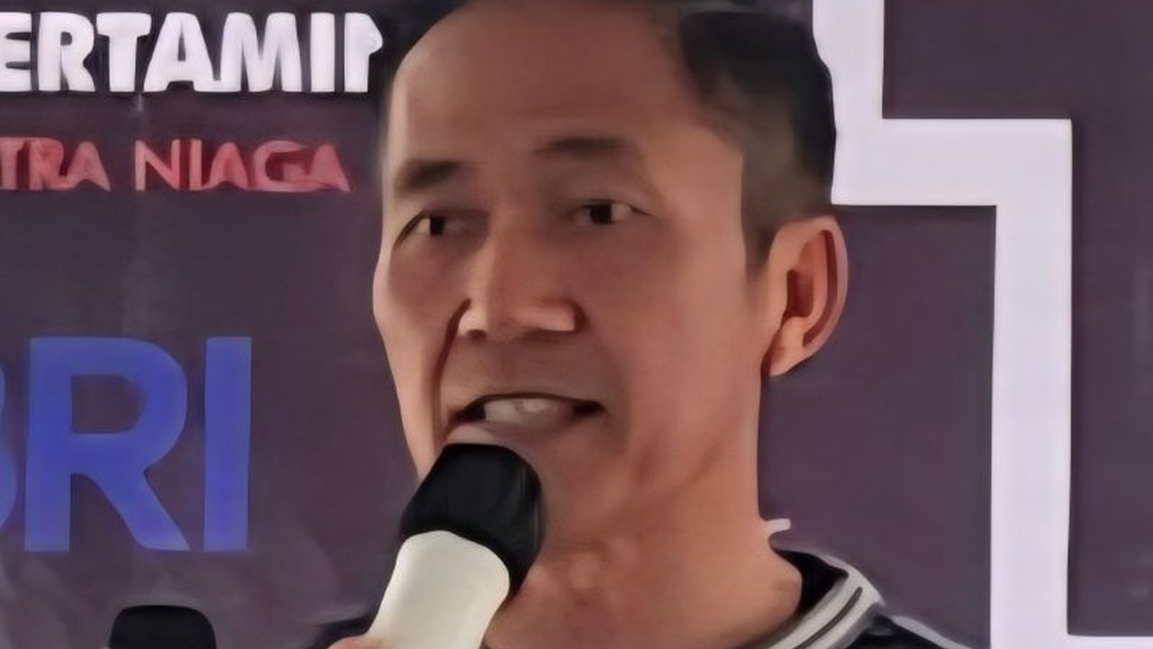 Volume sampah di Palembang terus melonjak, Pemkot Palembang ambil langkah strategis. Simak bagaimana program daur ulang sampah ini berpotensi mengubah limbah menjadi berkah ekonomi.