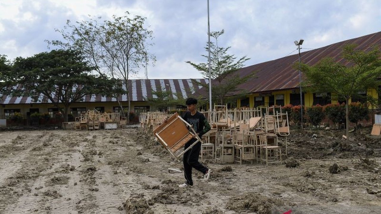 Pemerintah Aceh mengapresiasi Dukungan PIN E-Learning Aceh dari STIK Polri untuk 1,2 juta siswa terdampak bencana, memastikan pendidikan tetap berjalan. Bagaimana program ini membantu?
