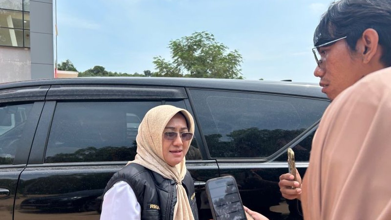 DKP2KH Kepri bersama Satgas Pangan Polda Kepri turun tangan menyelidiki penyebab kenaikan harga ayam dan beras di Batam, di tengah keresahan pedagang kuliner yang terpaksa menaikkan harga jual.