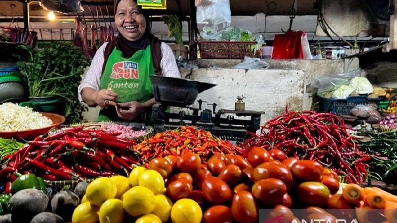 Ketersediaan stok cabai bawang Babel di gudang distributor dipastikan aman menjelang bulan suci Ramadan, dengan pasokan lancar dari sentra produksi. Cari tahu detail ketersediaan dan harga terkini di Bangka Belitung!