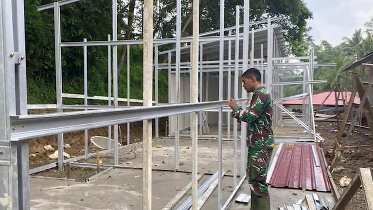 Masuk Tahap Pemulihan, Pembangunan Huntara di Sumbar Terus Dilanjutkan