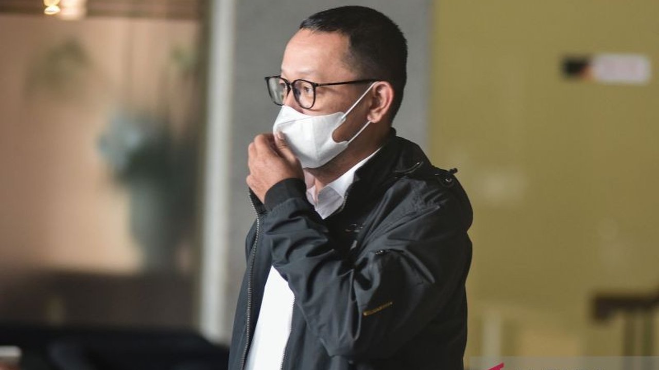 Komisi Pemberantasan Korupsi (KPK) kembali memeriksa Ishfah Abidal Aziz alias Gus Alex terkait perhitungan kerugian negara dalam kasus dugaan korupsi kuota haji 2023-2024, membuat publik penasaran sejauh mana keterlibatannya.