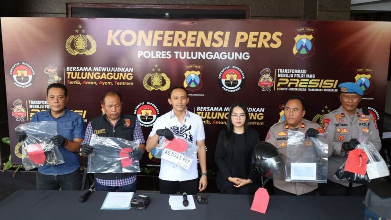 Kepolisian Resor Tulungagung berhasil mengungkap dua kasus penjambretan yang meresahkan masyarakat selama Januari 2026, menangkap dua tersangka dan mengimbau warga untuk selalu waspada.