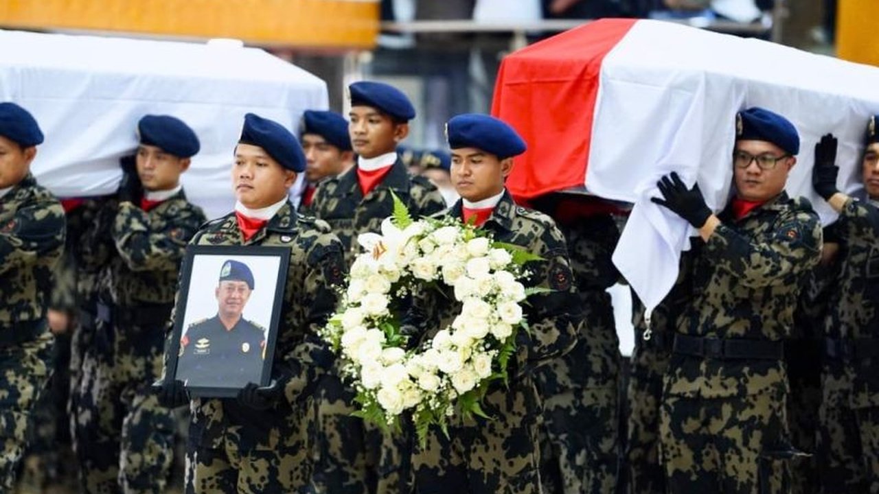 PT Taspen (Persero) kembali salurkan manfaat Jaminan Kecelakaan Kerja (JKK) dan Tabungan Hari Tua (THT) kepada ahli waris ASN korban kecelakaan pesawat ATR 42-500, menegaskan komitmen perlindungan negara.