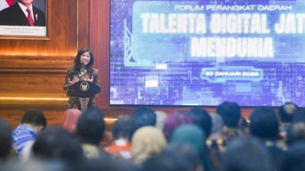 Kementerian Komunikasi dan Digital (Komdigi) bersama Pemerintah Provinsi Jawa Timur (Pemprov Jatim) berkolaborasi mencetak 19.000 talenta digital, menandai langkah strategis penguatan SDM digital di Jawa Timur.