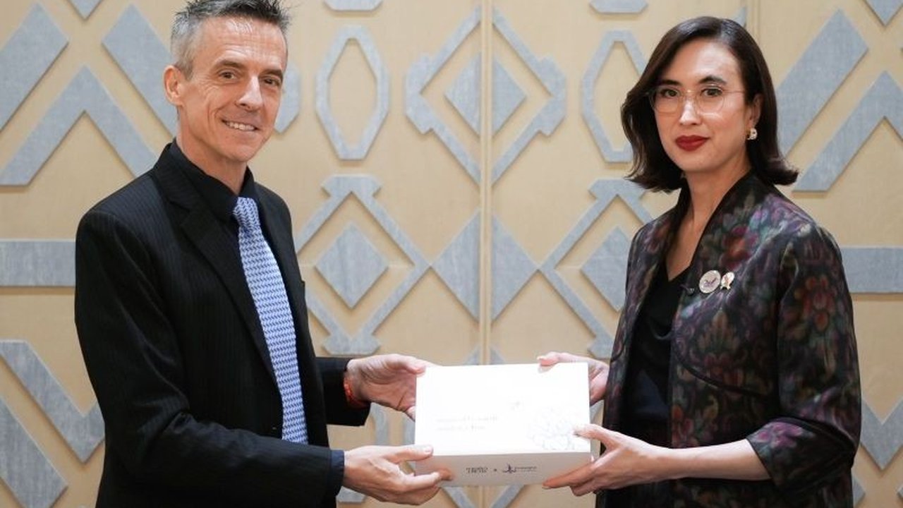 Menteri Pariwisata Widiyanti Putri Wardhana memimpin upaya penguatan pariwisata berkelanjutan Indonesia melalui kolaborasi strategis dengan mitra global di Cebu, Filipina, pada Jumat (30/1).