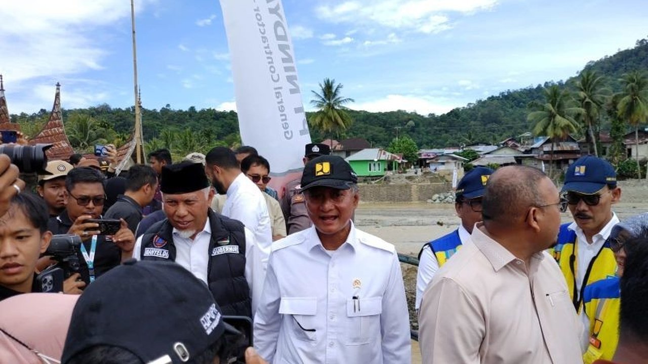Menteri Pekerjaan Umum (PU) Dody Hanggodo memastikan pengerjaan Irigasi Padang yang rusak akibat bencana pada November 2025 terus berlanjut, dengan intervensi khusus untuk mempercepat pemulihan dan memenuhi kebutuhan dasar masyarakat.
