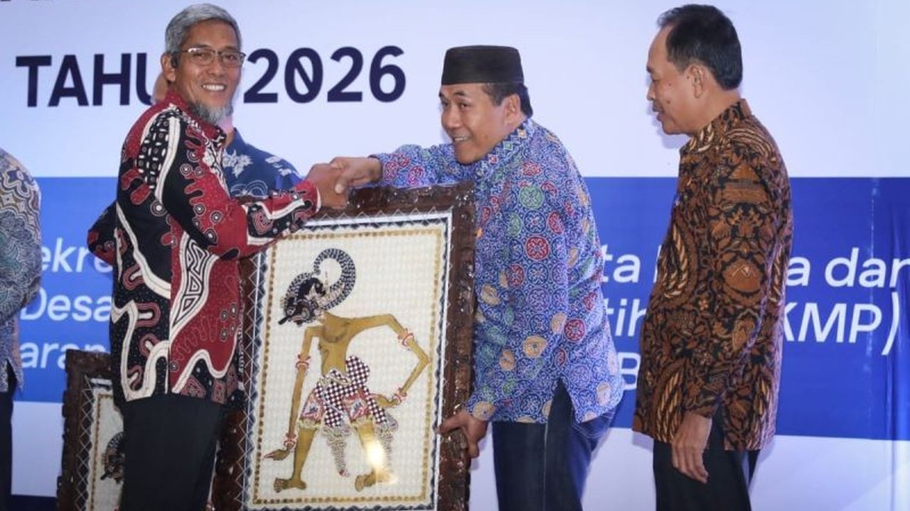 Pemerintah Provinsi Jawa Tengah (Pemprov Jateng) menekankan pentingnya tata kelola KDKMP yang profesional demi menggerakkan ekonomi desa, sekaligus mengingatkan agar tidak mengulang kegagalan KUD di masa lalu.